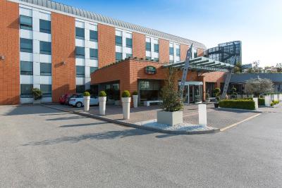 کورتیارد بای ماریت ونیس آیرپرت