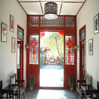 ژونگتانگ کورتیارد