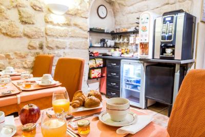 اوستینز ساینت لازار