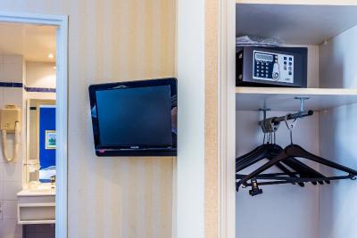 اوستینز ساینت لازار