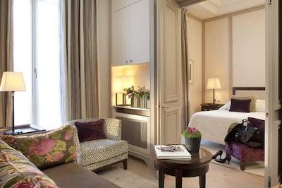 هتل د لارکاد