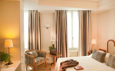 هتل د لارکاد