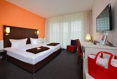 بست وسترن پلاس کنراد زوس هتل