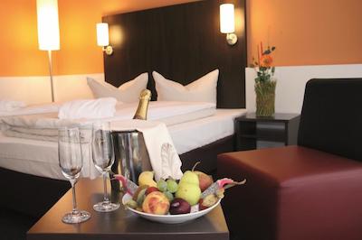 بست وسترن پلاس کنراد زوس هتل