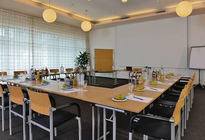 بست وسترن پلاس کنراد زوس هتل