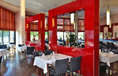 بست وسترن پلاس کنراد زوس هتل