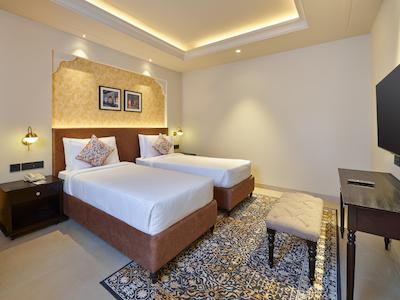 پراید امبر ویلاز ریزورت