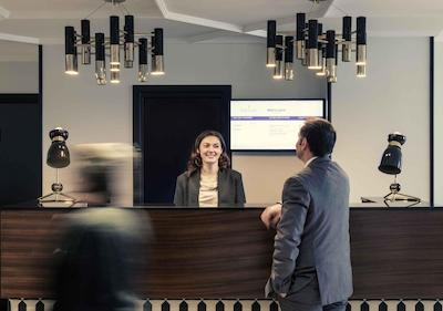 هتل مرکور پاریز ارک د تریمف واگرام