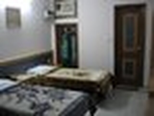 کرست این