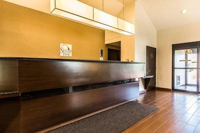 اسلیپ این مدیکال دیستریکت