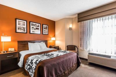 اسلیپ این مدیکال دیستریکت