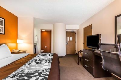 اسلیپ این مدیکال دیستریکت