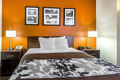 اسلیپ این مدیکال دیستریکت