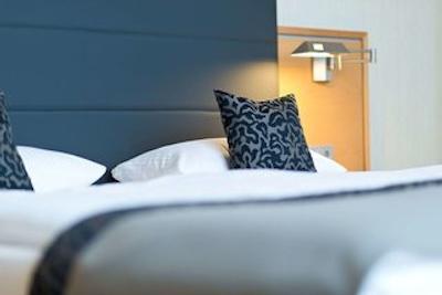 آیرپردتل برلین-ادلرشف