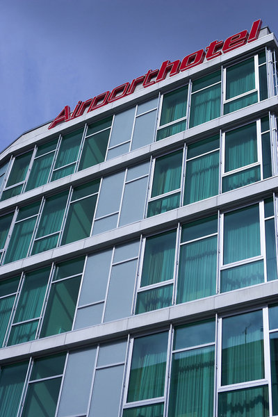 آیرپردتل برلین-ادلرشف