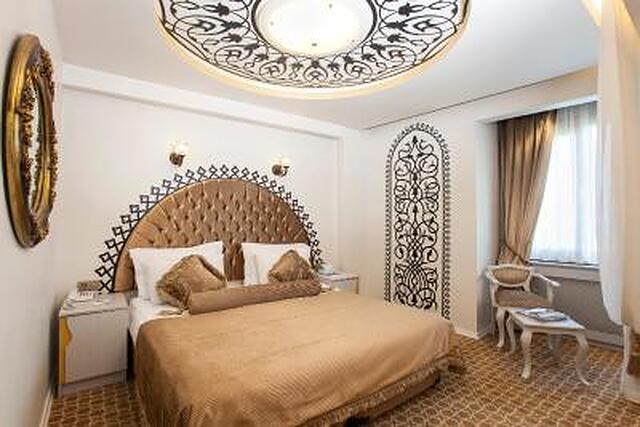 اوتامان هتل پارک-اسپشیال کتگوری