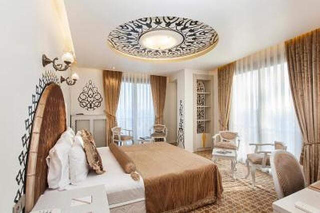 اوتامان هتل پارک-اسپشیال کتگوری