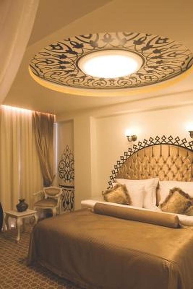 اوتامان هتل پارک-اسپشیال کتگوری
