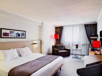 بست وسترن ارسین تکسیم هتل