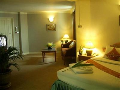 سامیت پاویلیون