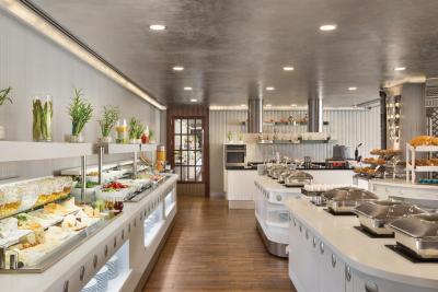 ویندهام گرند استانبول کالامیس مارینا هتل