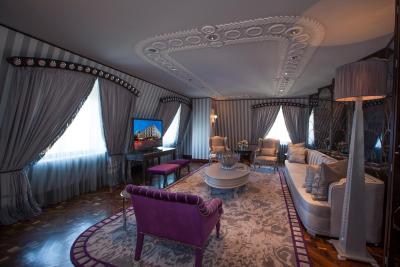 ویندهام گرند استانبول کالامیس مارینا هتل