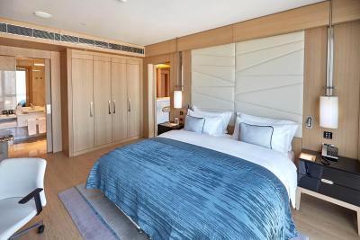 ویندهام گرند استانبول لونت