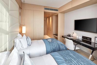 ویندهام گرند استانبول لونت