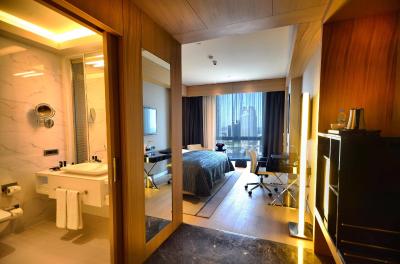 ویندهام گرند استانبول لونت