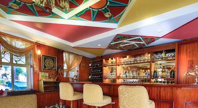 هتل هیستوریا-اسپشیال کتگوری