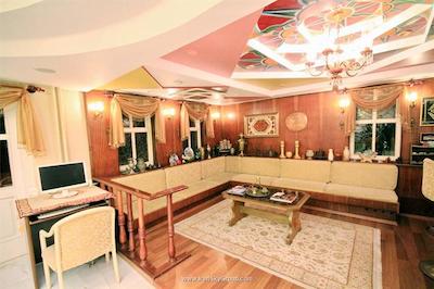 هتل هیستوریا-اسپشیال کتگوری