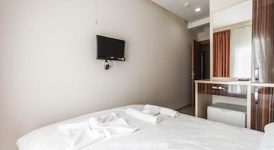 هتل هیستوریا-اسپشیال کتگوری