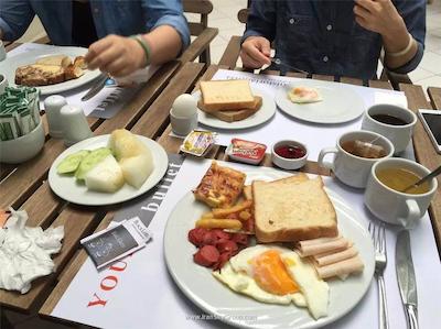 هتل هیستوریا-اسپشیال کتگوری