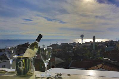 هتل هیستوریا-اسپشیال کتگوری