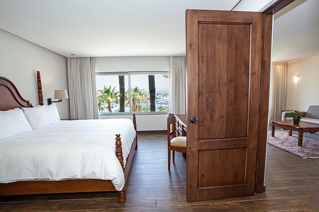 ساندز فینیسترا لز کابز