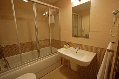 د اس ‌وی هتل تکسیم