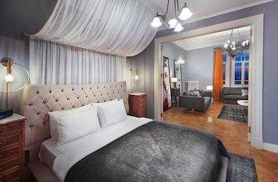 آرمادا استانبول پرا هتل