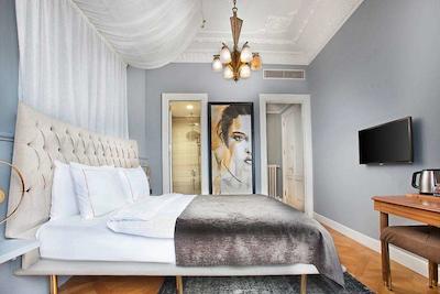 آرمادا استانبول پرا هتل