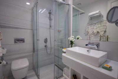 آرمادا استانبول پرا هتل