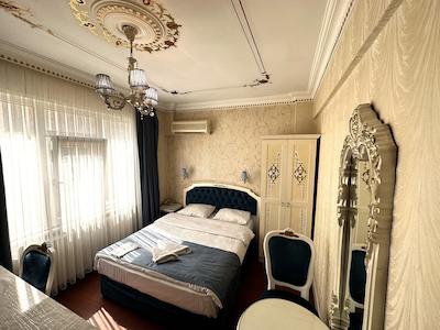 الیون هتل تکسیم