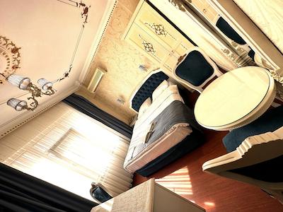 الیون هتل تکسیم