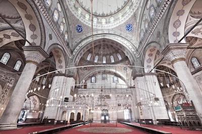 دیوان-ای علی هتل