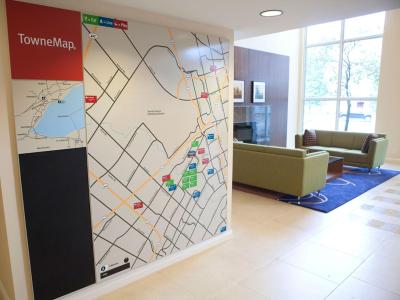 تونپلاس سویتز میسیساوگا-آیرپرت کرپرات سنتر