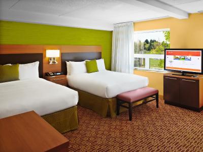 تونپلاس سویتز میسیساوگا-آیرپرت کرپرات سنتر