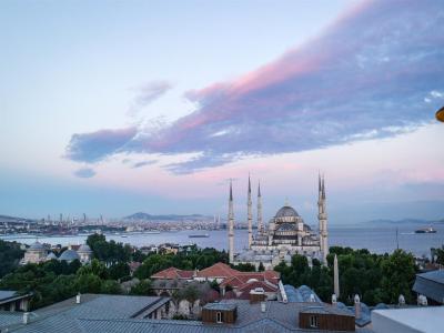 آنتئا هتل اولدسیتی