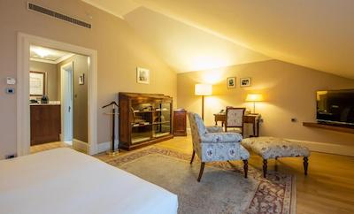 پرا پالاس هتل