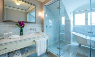 پرا پالاس هتل