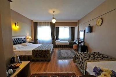 نواهس ارک هتل