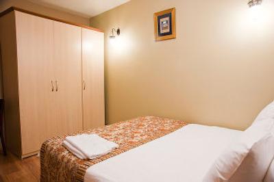 نواهس ارک هتل