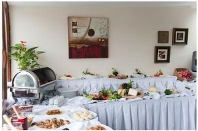 نواهس ارک هتل